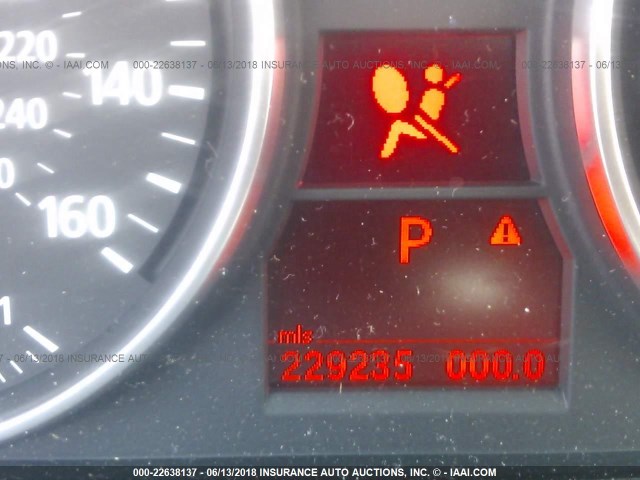 WBAVB17516NK35197 - 2006 BMW 325 I AUTOMATIC BLACK photo 7