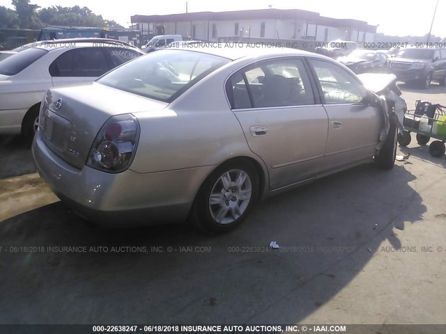 1N4AL11D65C290176 - 2005 NISSAN ALTIMA S/SL SILVER photo 4