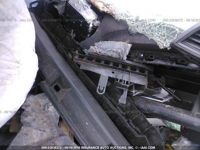 JF2GTADC5J8329121 - 2018 SUBARU CROSSTREK PREMIUM Սպիտակ լուսանկար 5