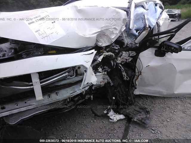 JF2GTADC5J8329121 - 2018 SUBARU CROSSTREK PREMIUM Սպիտակ լուսանկար 6