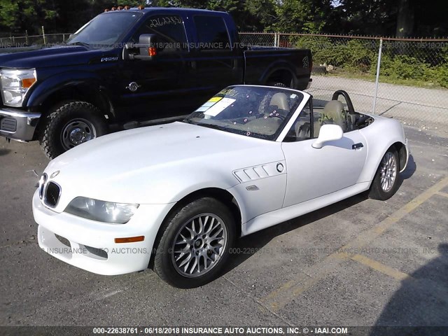 4USCH9349YLF84284 - 2000 BMW Z3 2.3 WHITE photo 2