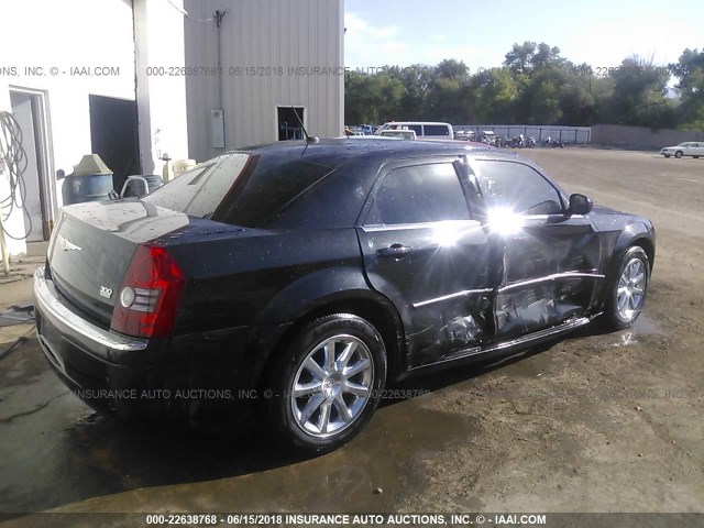 2C3KA33G78H141045 - 2008 CHRYSLER 300 LIMITED BLACK photo 4