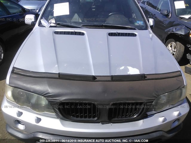 WBAFB33561LH07066 - 2001 BMW X5 4.4I SILVER photo 6