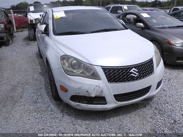 JS2RE9A32B6110172 - 2011 SUZUKI KIZASHI SE WHITE photo 6