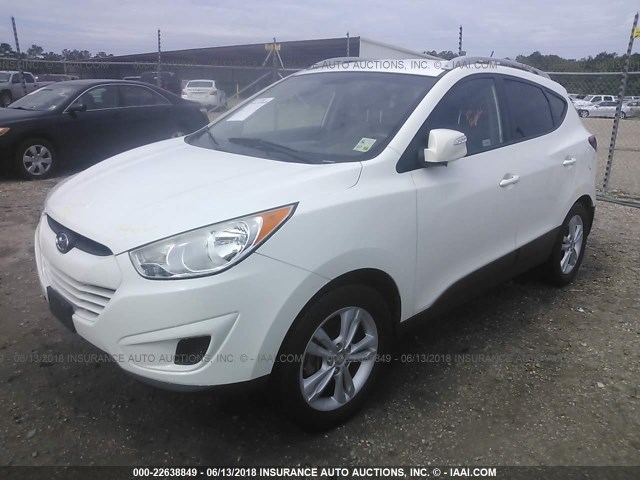 KM8JU3AC7CU490478 - 2012 HYUNDAI TUCSON GLS/LIMITED WHITE photo 2