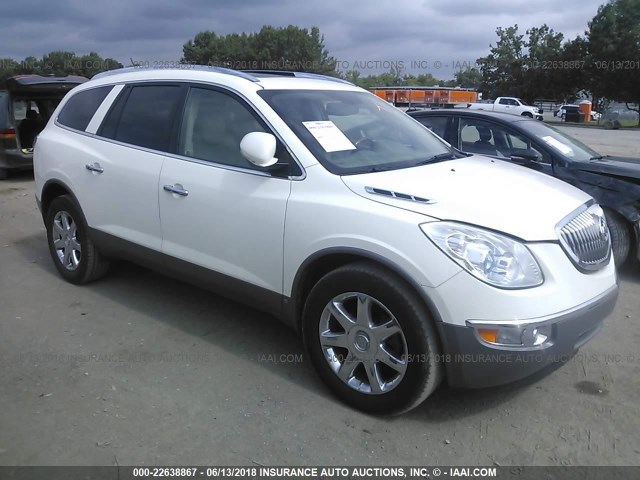 5GALRBED4AJ105194 - 2010 BUICK ENCLAVE CXL WHITE photo 1