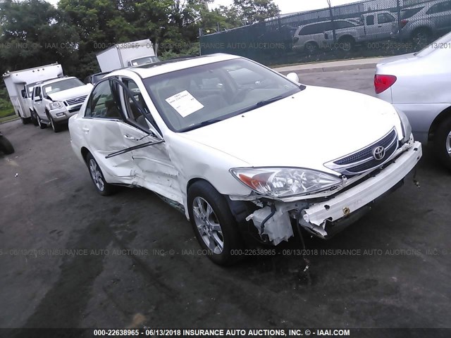 JTDBE32K240284490 - 2004 TOYOTA CAMRY LE/XLE 白色 照片 1