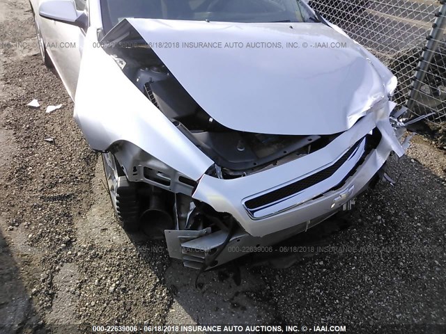 1G1ZC5EB5A4129716 - 2010 CHEVROLET MALIBU 1LT 银色 照片 6