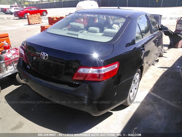 4T1BE46K68U232208 - 2008 TOYOTA CAMRY CE/LE/XLE/SE BLACK photo 4
