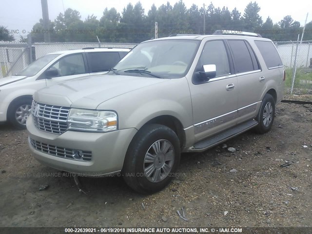 5LMFU27517LJ09077 - 2007 LINCOLN NAVIGATOR BEIGE photo 2