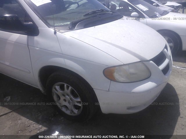 2D4GP74L43R115902 - 2003 DODGE GRAND CARAVAN EX WHITE photo 6