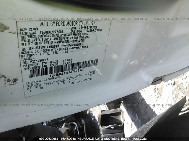 1LNHM81W14Y638981 - 2004 LINCOLN TOWN CAR EXECUTIVE/SIGNATURE Beyaz fotoğraf 9