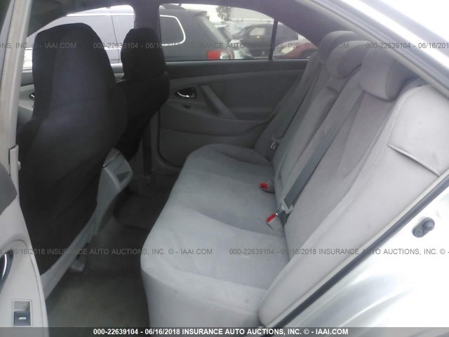 4T1BF3EK4BU181937 - 2011 TOYOTA CAMRY SE/LE/XLE 银色 照片 8