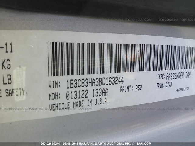 1B3CB3HA3BD163244 - 2011 DODGE CALIBER MAINSTREET SILVER photo 9