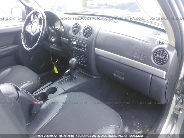 1J4GL38K93W533280 - 2003 JEEP LIBERTY RENEGADE SILVER photo 5