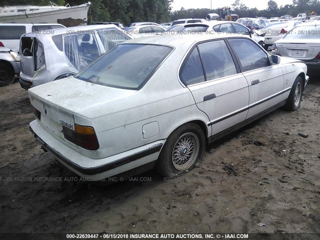 WBAHD2314K2091379 - 1989 BMW 535 I AUTOMATIC WHITE photo 4