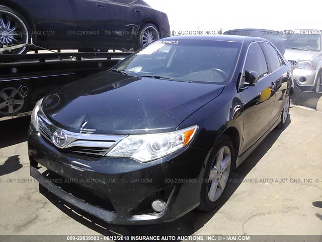 4T1BF1FK5CU529054 - 2012 TOYOTA CAMRY SE/LE/XLE მწვანე ფოტო 2