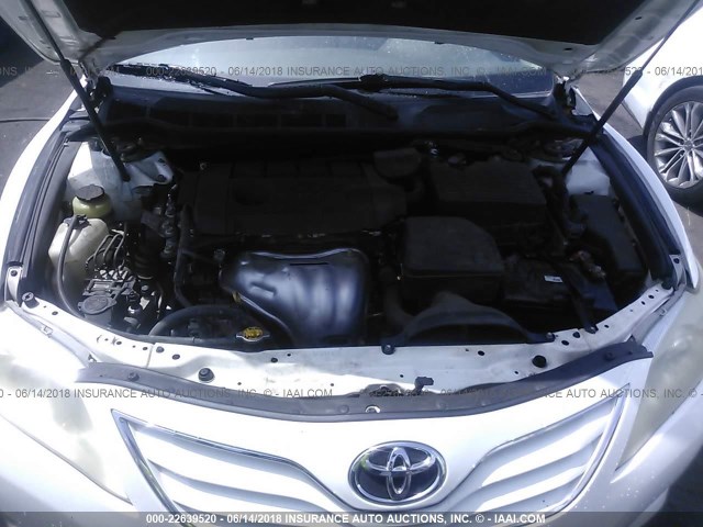 4T4BF3EK4BR161757 - 2011 TOYOTA CAMRY SE/LE/XLE WHITE photo 10
