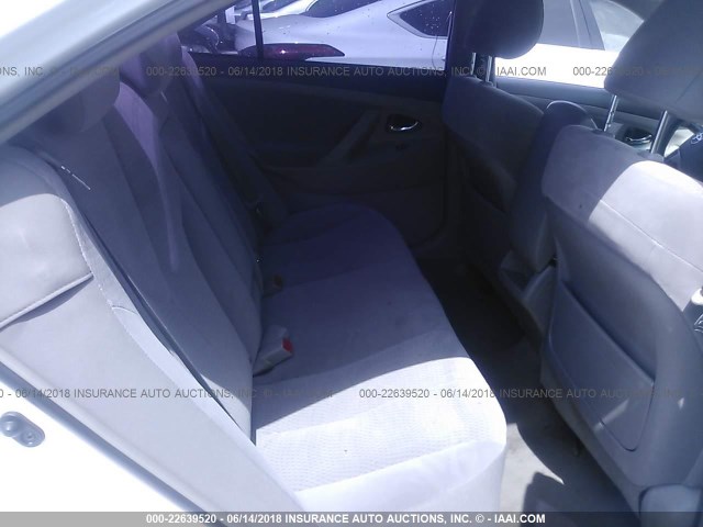 4T4BF3EK4BR161757 - 2011 TOYOTA CAMRY SE/LE/XLE WHITE photo 8