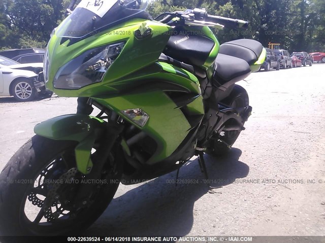 JKAEXEE18CDA06140 - 2012 KAWASAKI EX650 EC GREEN photo 2