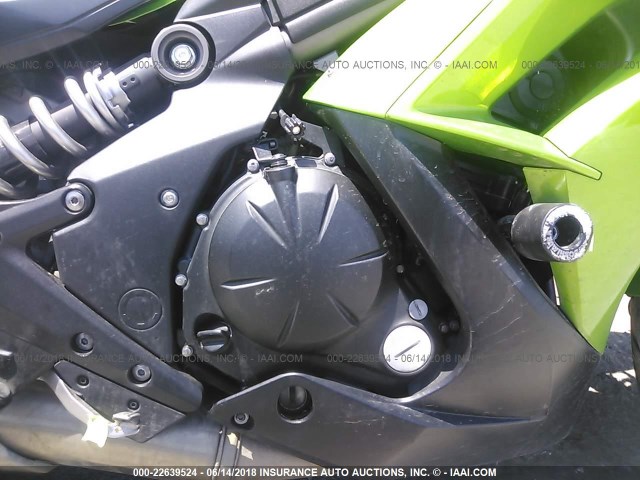 JKAEXEE18CDA06140 - 2012 KAWASAKI EX650 EC GREEN photo 8