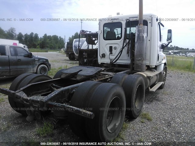 1FUJGBDV3BLY71728 - 2011 FREIGHTLINER CASCADIA 113  WHITE photo 4