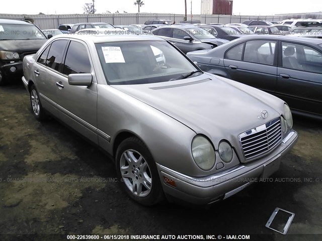 WDBJF72F1VA492373 - 1997 MERCEDES-BENZ E 420 Champagne photo 1