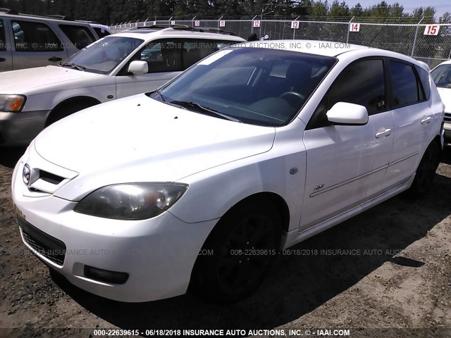 JM1BK344681867944 - 2008 MAZDA 3 HATCHBACK WHITE photo 2