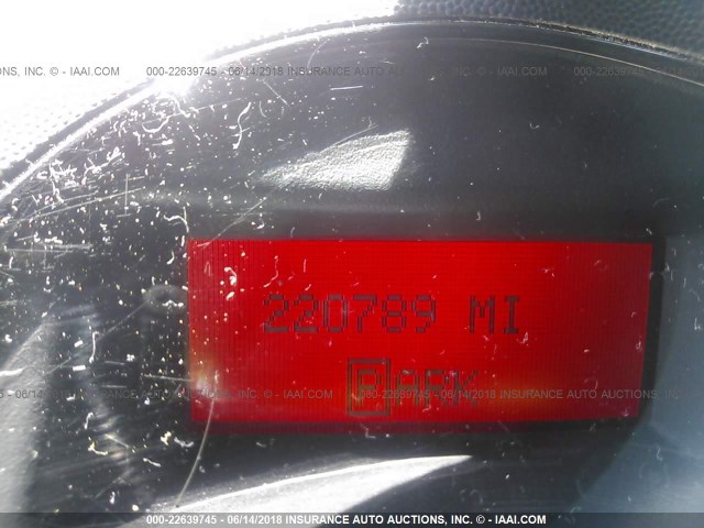 2G2WP552661118570 - 2006 PONTIAC GRAND PRIX WHITE photo 7