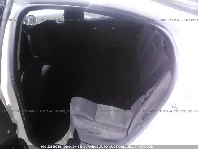 2G2WP552661118570 - 2006 PONTIAC GRAND PRIX WHITE photo 8