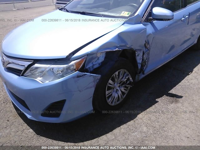 4T4BF1FK6CR207349 - 2012 TOYOTA CAMRY SE/LE/XLE Light Blue photo 6