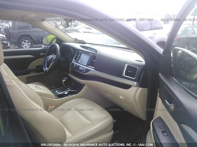 5TDJKRFH8FS165185 - 2015 TOYOTA HIGHLANDER XLE შავი ფოტო 5