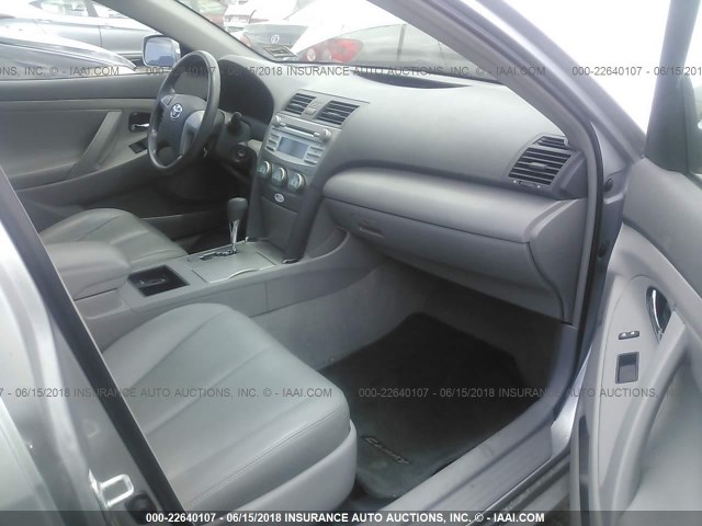 4T1BE46K87U187271 - 2007 TOYOTA CAMRY NEW GENERAT CE/LE/XLE/SE SILVER photo 5