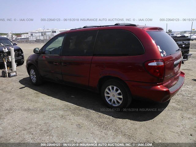 2C4GP74LX3R157679 - 2003 CHRYSLER TOWN & COUNTRY EX RED photo 3