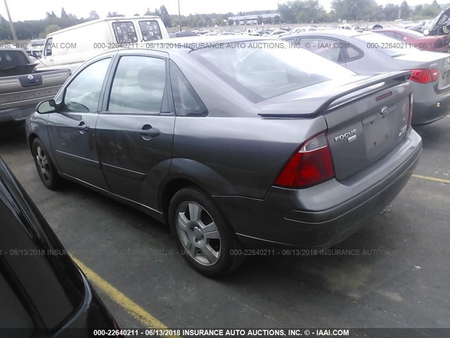 1FAHP34N27W224325 - 2007 FORD FOCUS ZX4/S/SE/SES GRAY photo 3