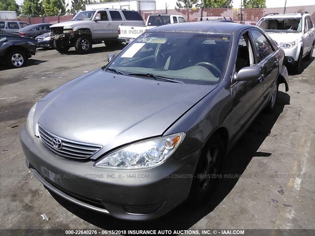4T1BE32K85U630533 - 2005 TOYOTA CAMRY LE/XLE/SE Boz foto 2