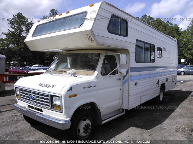 HO3260FH001506 - 1985 FORD ECONOLINE E350 CUTAWAY VAN WHITE photo 2