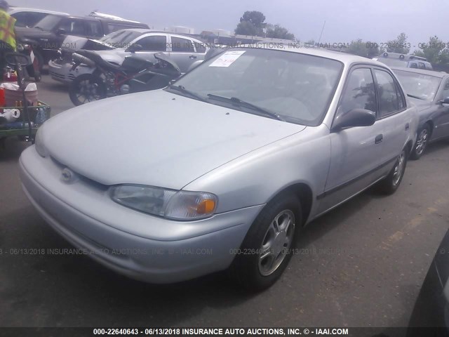 1Y1SK528X1Z437354 - 2001 CHEVROLET GEO PRIZM LSI SILVER photo 2