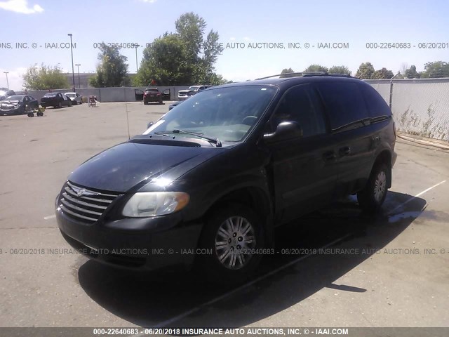 1A4GJ45R07B121050 - 2007 CHRYSLER TOWN & COUNTRY LX BLACK photo 2