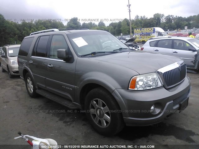 5LMFU28RX4LJ40521 - 2004 LINCOLN NAVIGATOR TAN photo 1