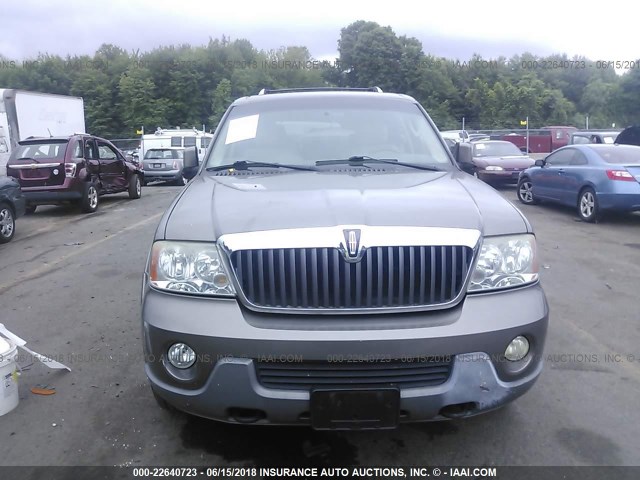 5LMFU28RX4LJ40521 - 2004 LINCOLN NAVIGATOR TAN photo 6