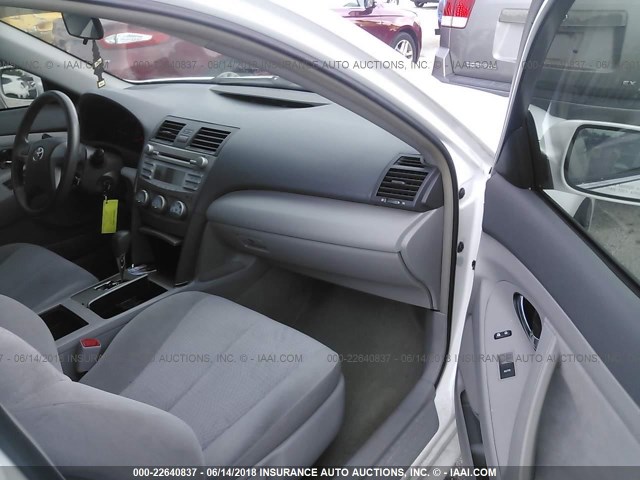 4T1BF3EK3AU547708 - 2010 TOYOTA CAMRY SE/LE/XLE Ağ foto 5