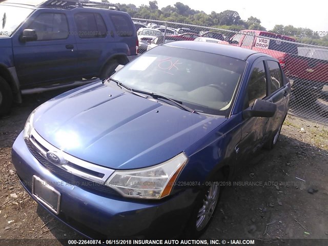 1FAHP35NX8W257668 - 2008 FORD FOCUS SE/SEL/SES BLUE photo 2