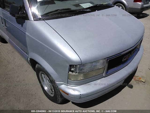 1GKDM19WXVB515865 - 1997 GMC SAFARI XT Light Blue photo 6