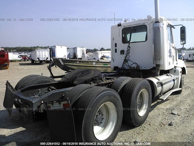 1FUJA6CK26LV98920 - 2006 FREIGHTLINER CONVENTIONAL COLUMBIA WHITE photo 4