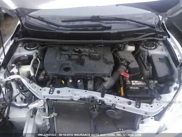 2T1KU4EE8AC359774 - 2010 TOYOTA COROLLA MATRIX  SILVER photo 10