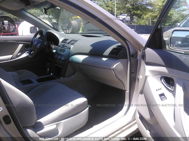 4T1BE46K59U390265 - 2009 TOYOTA CAMRY SE/LE/XLE 棕色 照片 5