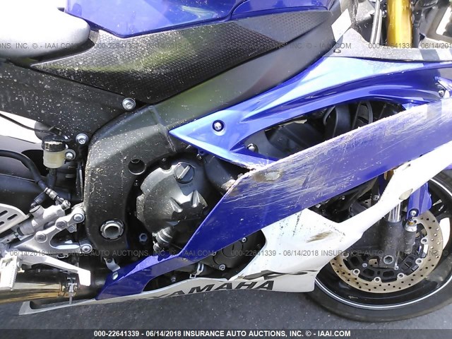 JYARJ16E5AA020135 - 2010 YAMAHA YZFR6 BLUE photo 8