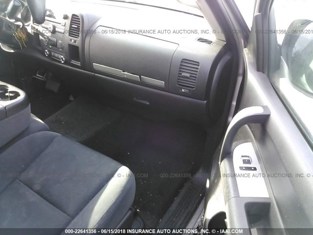 3GTEC23329G161490 - 2009 GMC SIERRA C1500 SLE GRAY photo 5