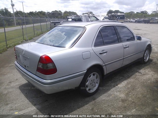 WDBHA22E1SF125964 - 1995 MERCEDES-BENZ C 220 SILVER photo 4